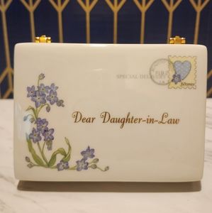 Ardleigh Elliott Heirloom Porcelain Dear Daughter in Law